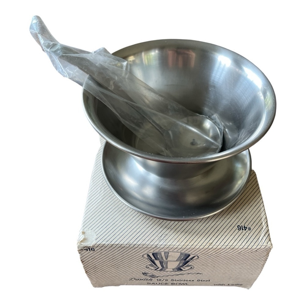 New in packaging vintage stainless steel sauce bowl with ladle